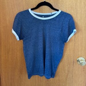 American Eagle Cropped T-shirt